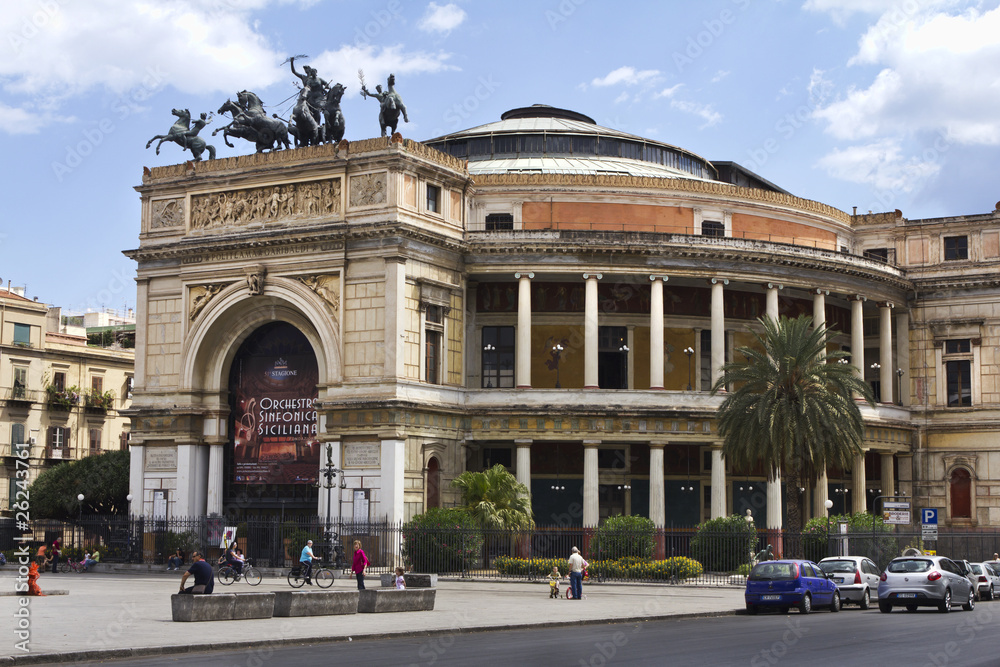 Obraz premium Teatro Politeama di palermo