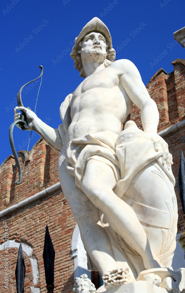Obraz premium statue of mars ares in the venice in Italy