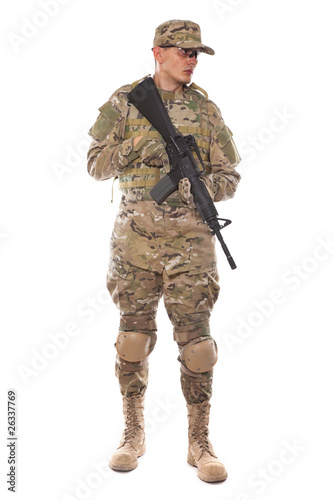 Soldier with rifle © Sergii Figurnyi