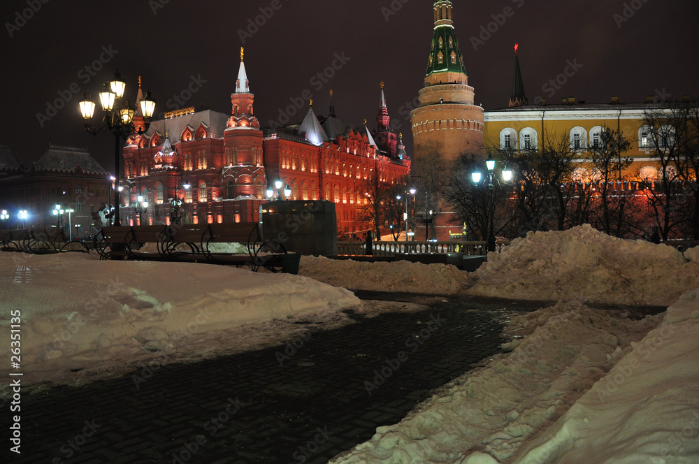 Fototapeta premium Moscow Kremlin and Historical Museum. Winter.