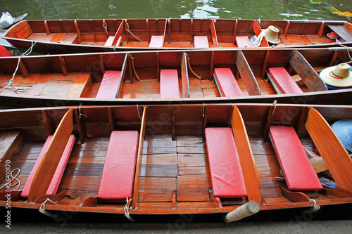 Fototapeta Traditional boats in a floating market
