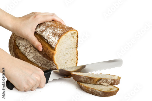 Brot in Scheiben schneiden