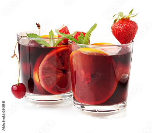 Fotografie, Obraz Two glasses of fresh fruit sangria