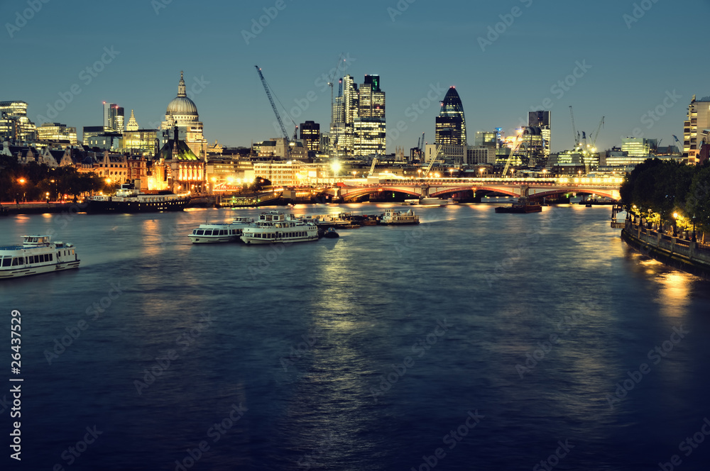Fototapeta premium City of London at night.