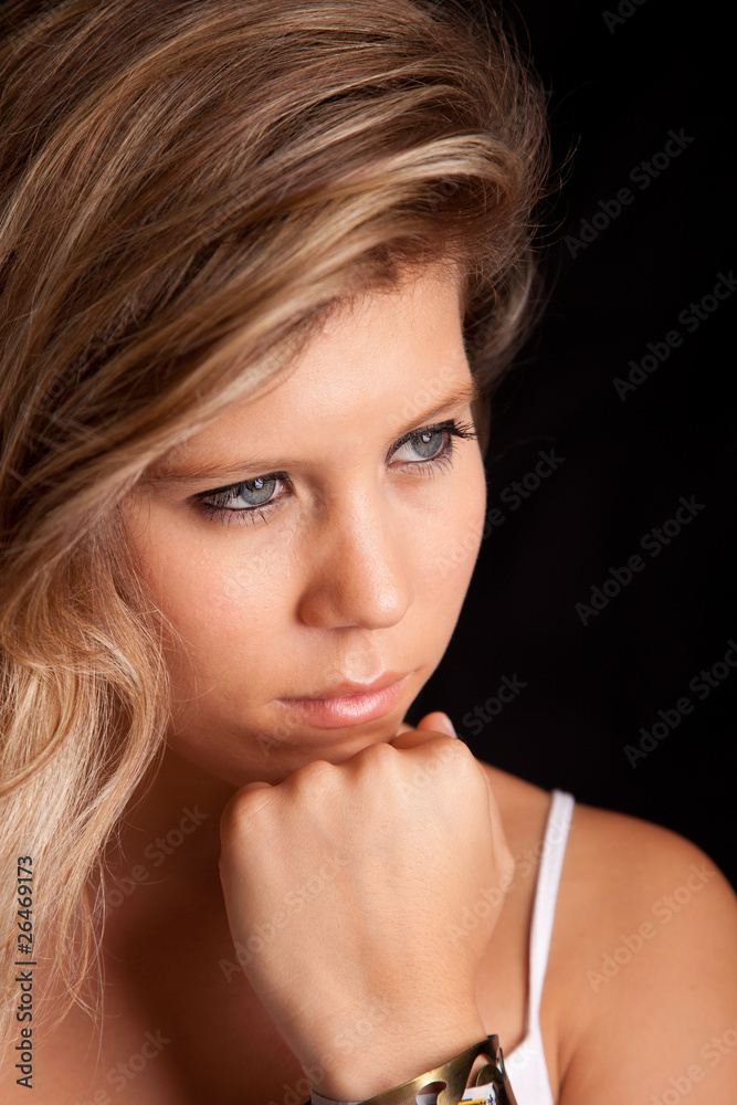 Fototapeta premium Young casual woman portrait