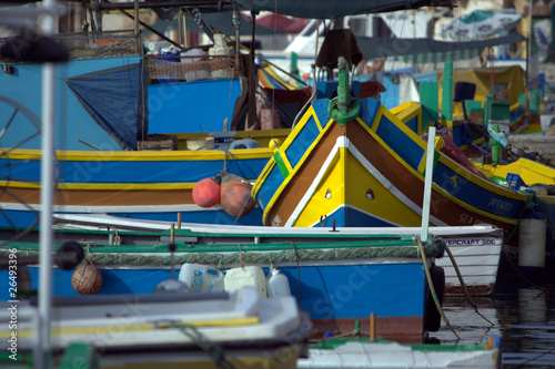 barche in un porto di Malta © Lifeinapixel