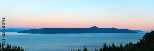 Fototapeta Naklejka Na Ścianę i Meble -  Island at sunset