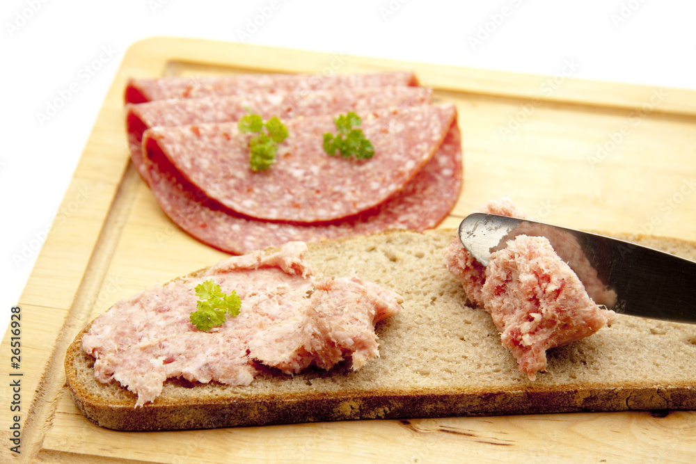Mettwurst auf Brot Mettwurst auf Brot