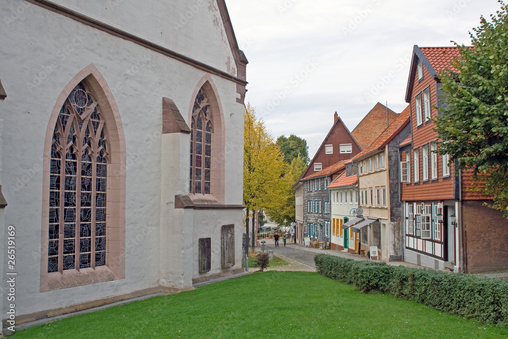 Alfeld (Leine): Altstadtgasse bei St. Nikolai und Lateinschule