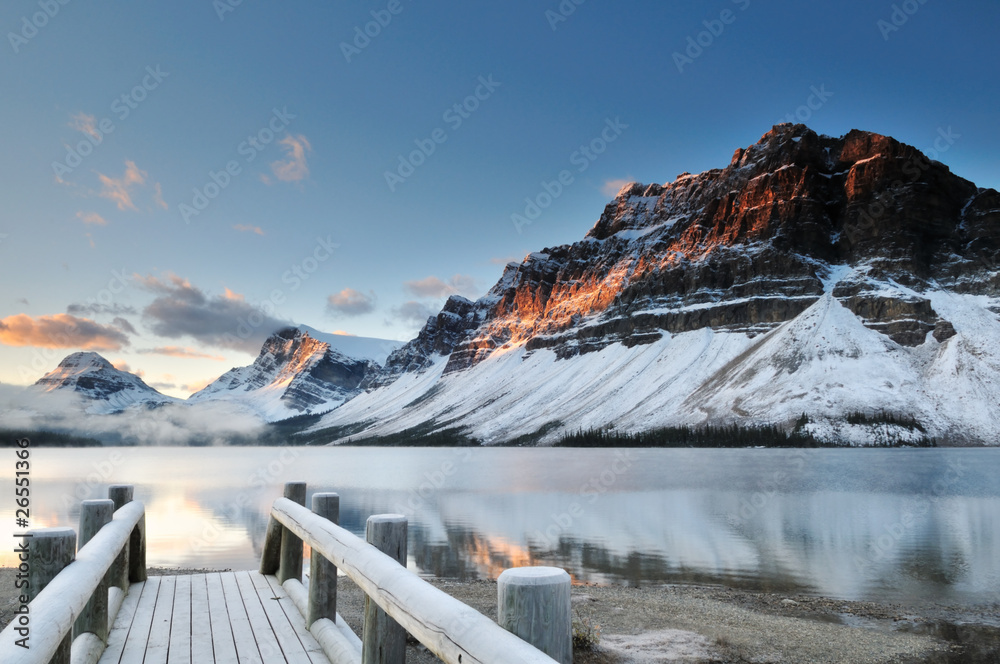 Bow Lake sunrise, Banff National Park - obrazy, fototapety, plakaty 