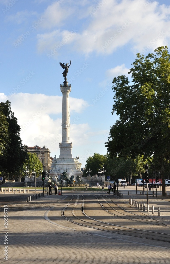 monument aux girondins 7