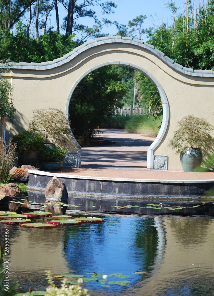 Naklejka premium Moon Gate by Jackie DeBusk
