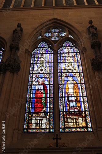 Vitrail de la basilique Sainte Clotilde à Paris