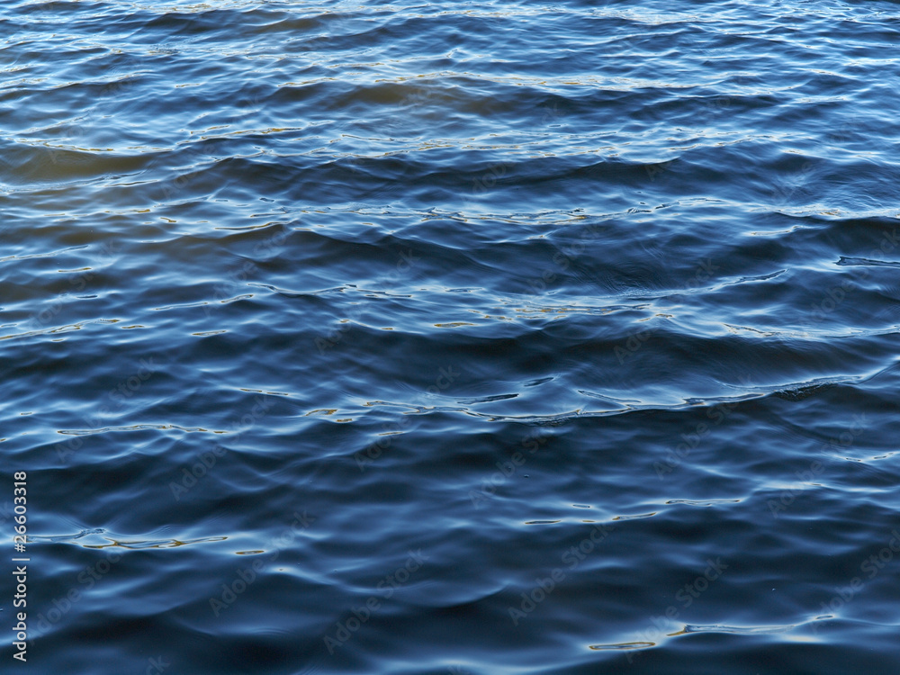 Blaue Wasseroberfläche Blaue Wasseroberfläche