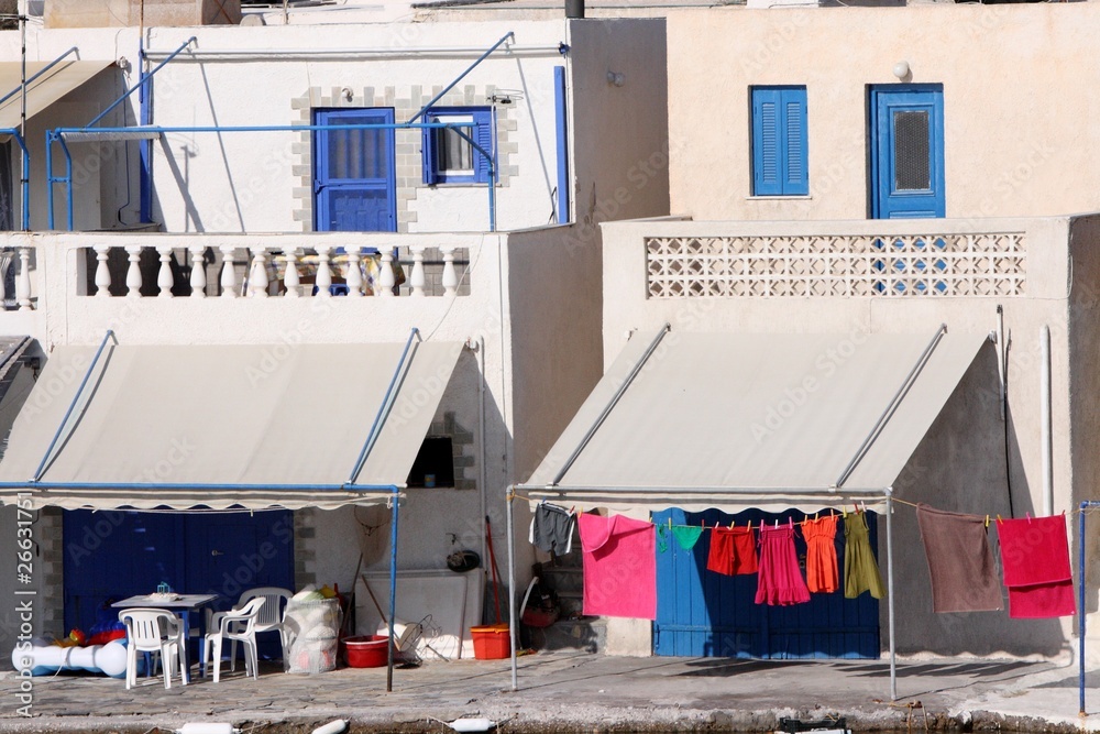 Naklejka premium Maisons de pêcheurs à Mandrakia, île de Milos