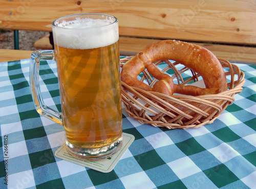 Beer and Pretzel
