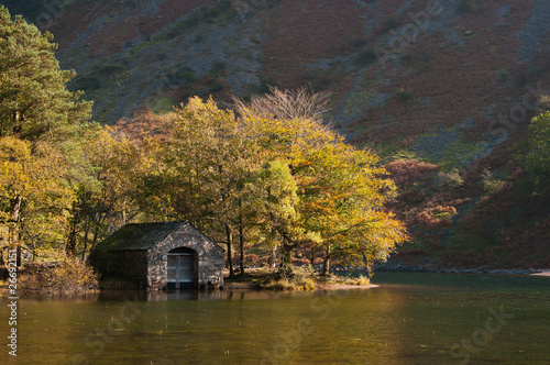 Slika na platnu English Lake District boathouse