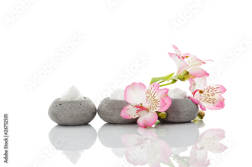 Drei Stein Dekodosen mit Blumen