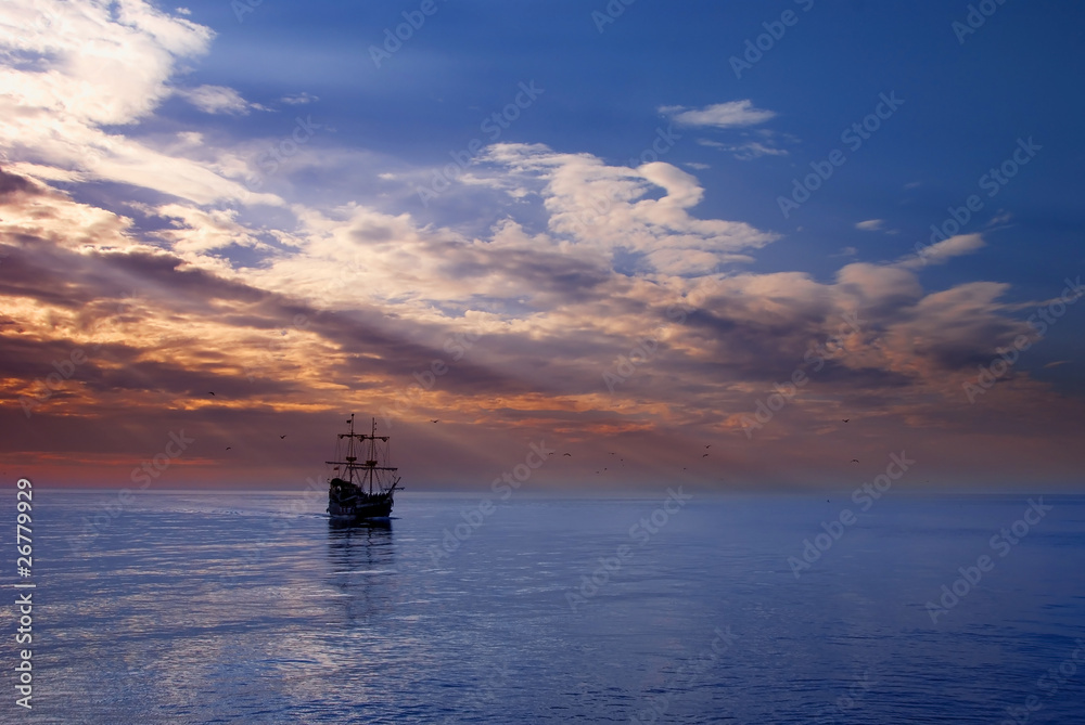 Fototapeta premium sailing ship at sea