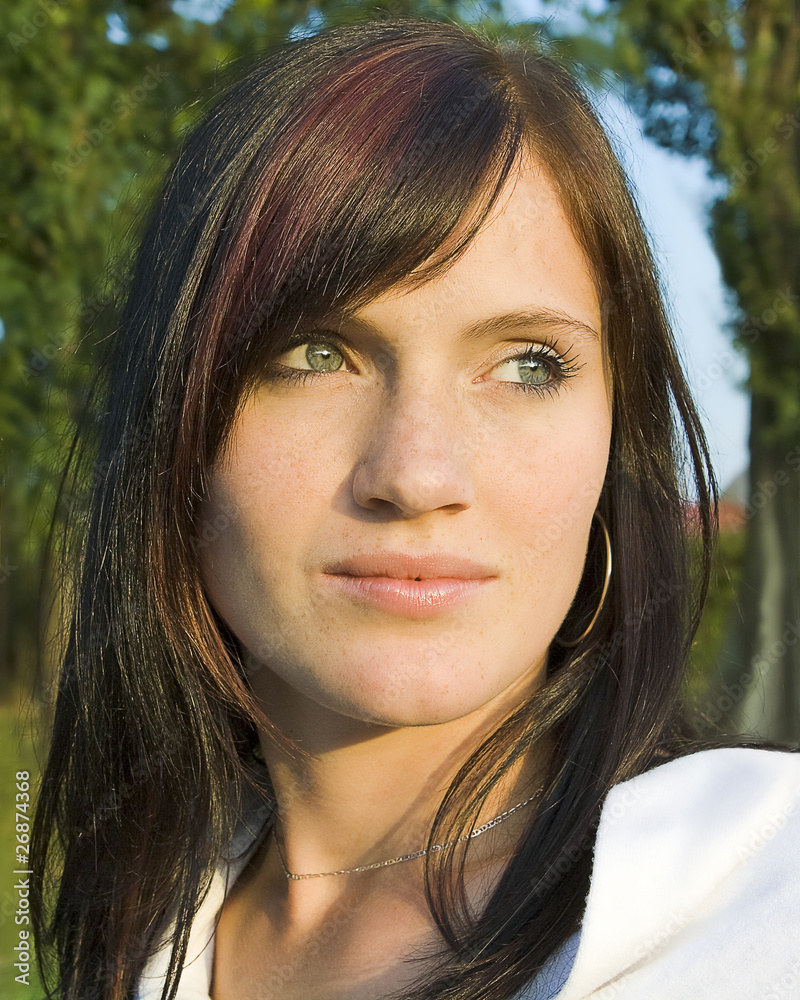 Naklejka premium Portrait of beautiful woman