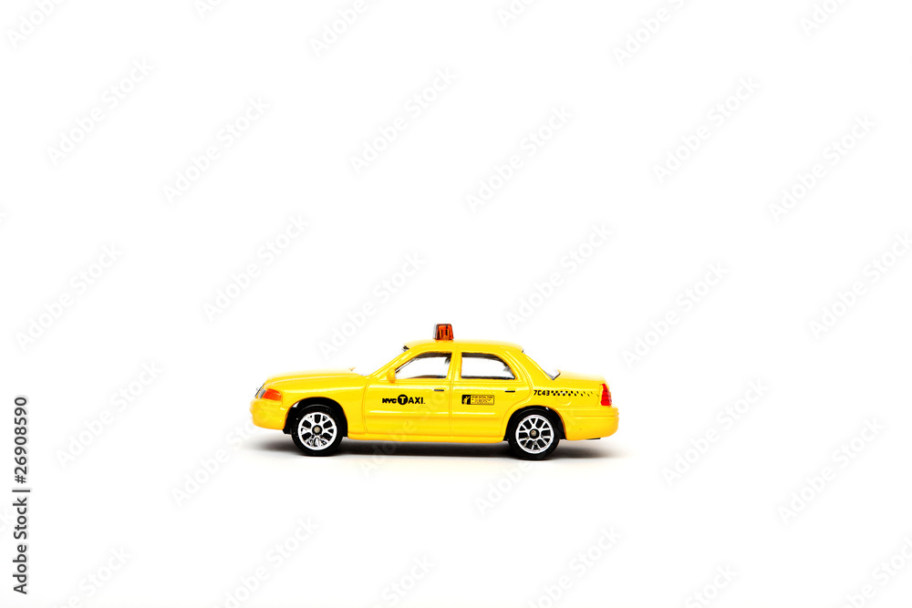 New York Taxi von der Seite isoliert auf weiß