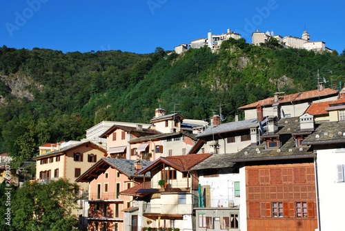 Obraz na płótnie Varallo Sesia village and Sacred mountain Sanctuary, Italy w salonie