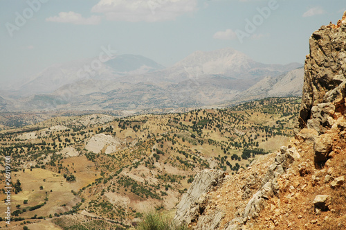 Φωτογραφία Rocky desert landscape in Northern Kurdistan, East Turkey