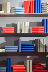Wandcirkels Bibliotheek Rij oude boeken op plank  © PANORAMO