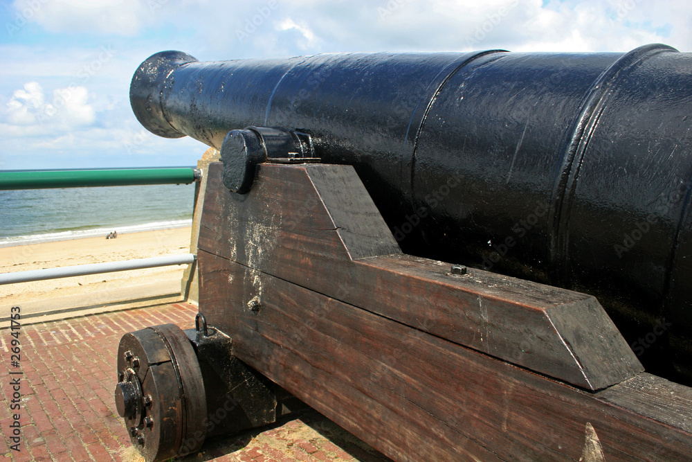 cannon