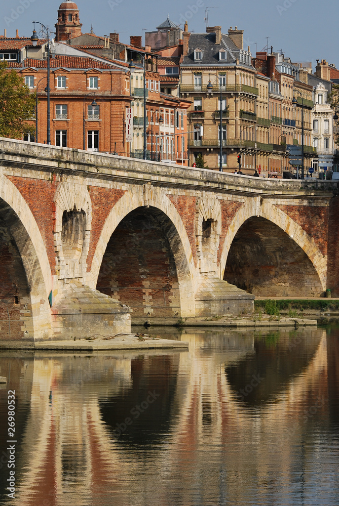 Pont Neuf à l'entrée de Toulouse