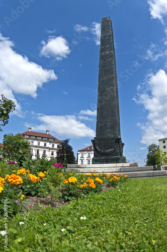Obelisk am Karolingenplatz München © Birgit Brandlhuber