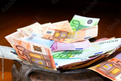 Ein Topf voll Geld photo