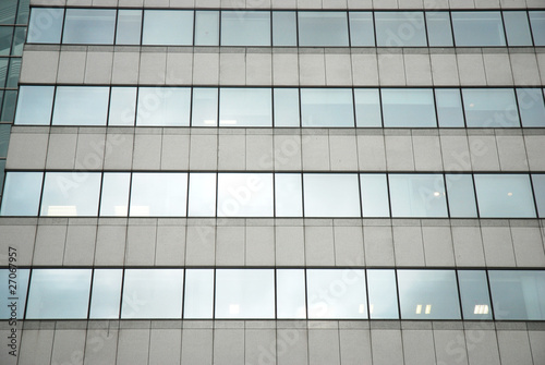 glas fassade office büro gebäude