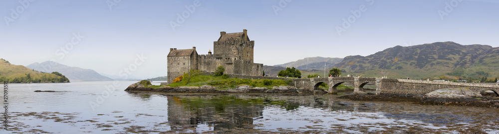 Eilean donan castle highlands of scotland