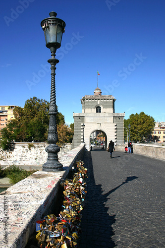 ponte milvio photo