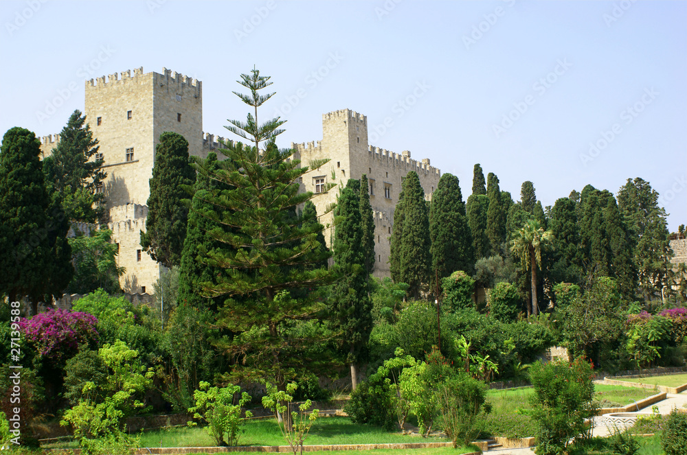 ogród i zamek w Rodos