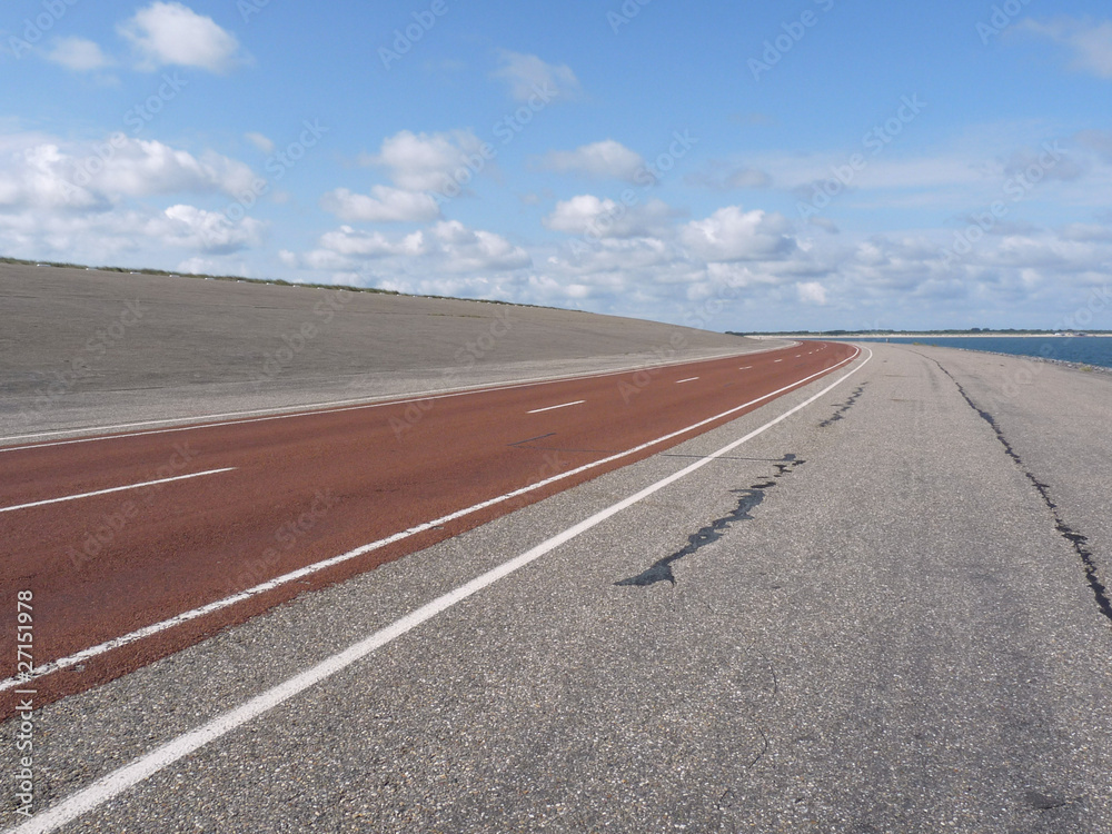 Fototapeta premium Hochwasserschutzdamm - Holland