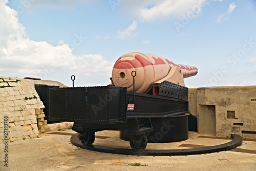 The 100-ton gun, world's largest cannon. Fort Rinella. Malta