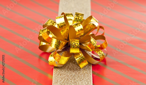 Canvastavla Gold ribbon and bow