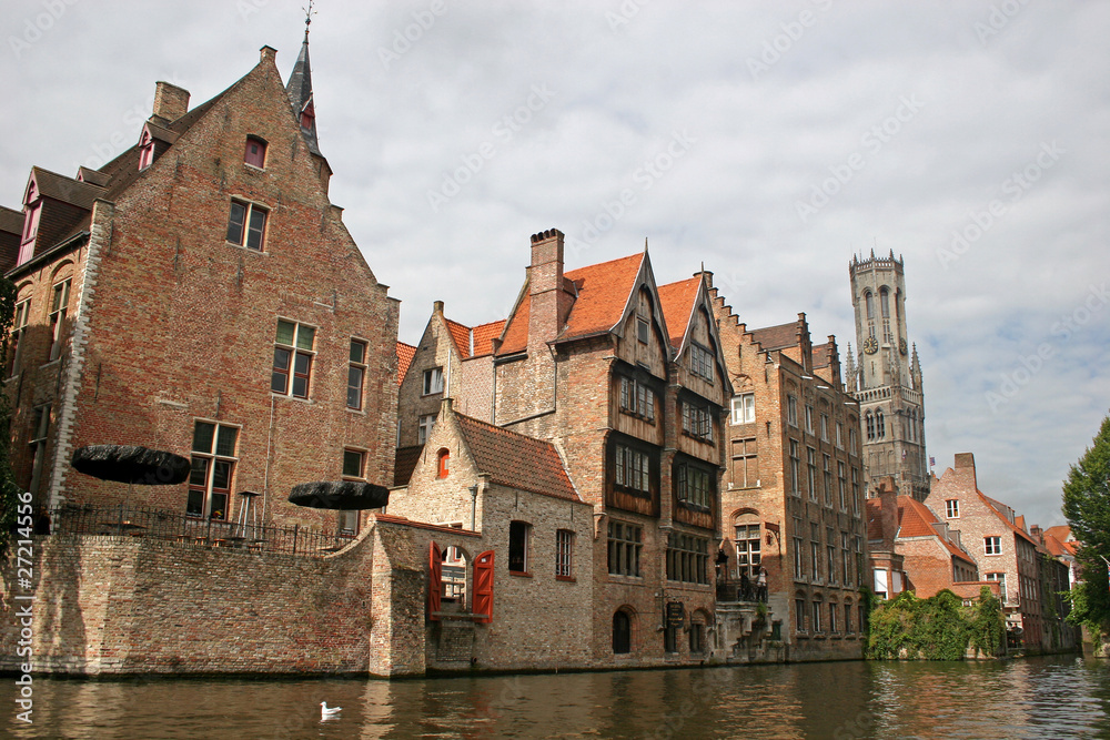Naklejka premium canal in Bruges