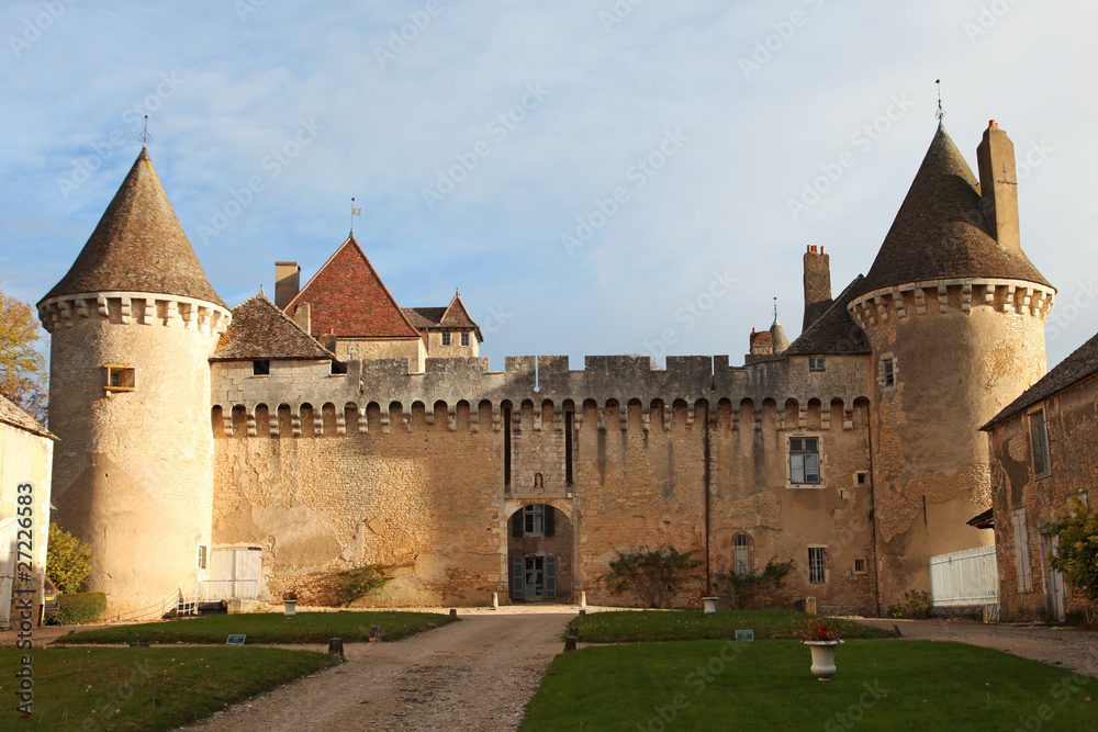 chateau medieval
