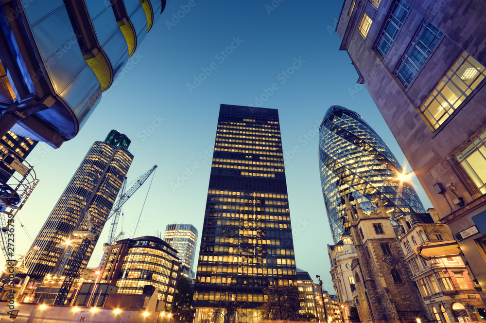 Obraz premium Wieżowce w City of London,