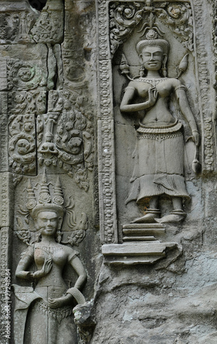 detail of stone carvings in angkor wat,cambodia. © Taboga