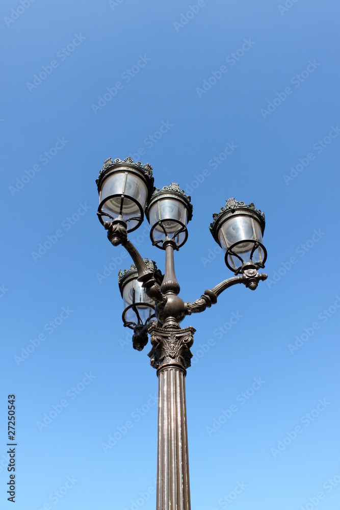 Lampadaire à Paris