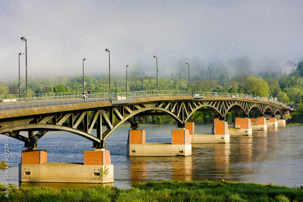 Obraz premium bridge, Blois, Loir-et-Cher, Centre, France