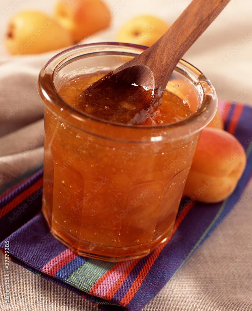 Confiture d'abricots à la fleur d'oranger