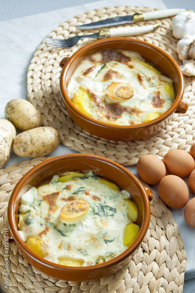 potatoes baked with dill sauce potatoes baked with dill sauce