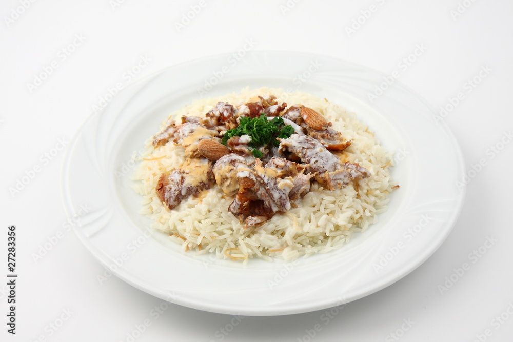 riso bianco con carne kebab