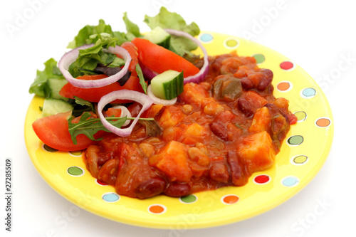 Vegetable Chilli with Salad