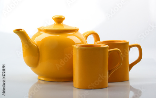 Yellow teapot and mug